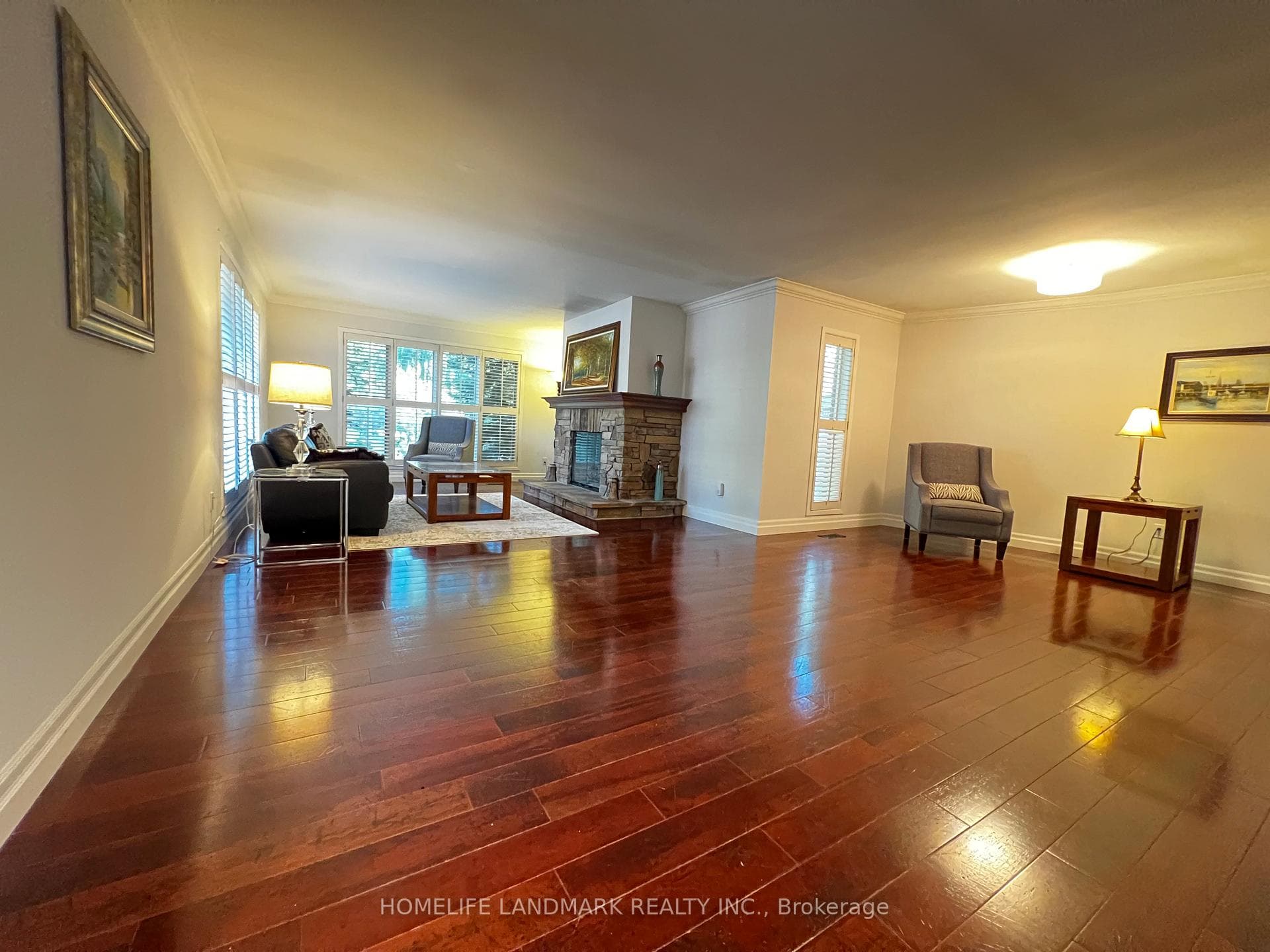 2301 Bennington Gate photo 3