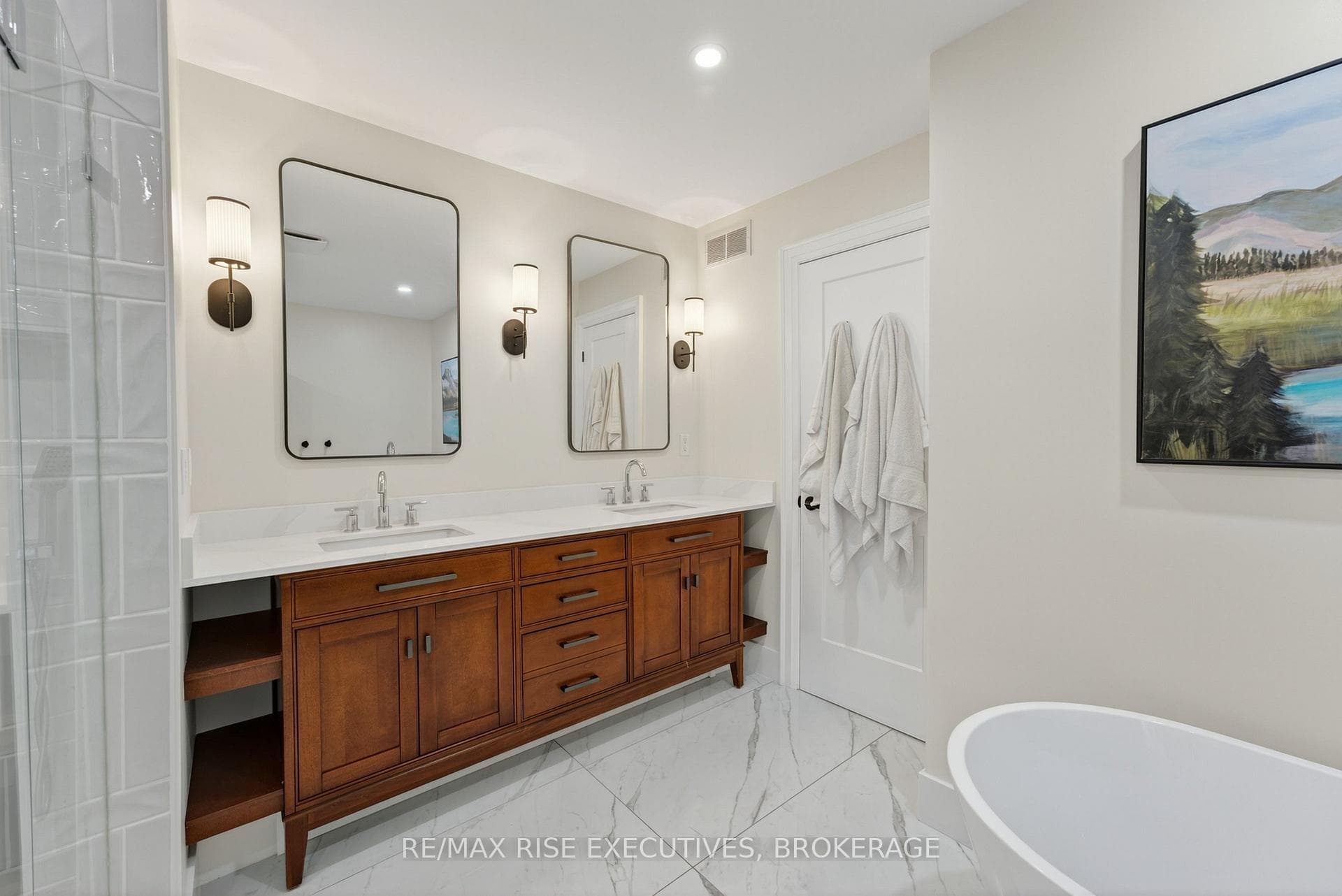 648 Woodland Place photo 25