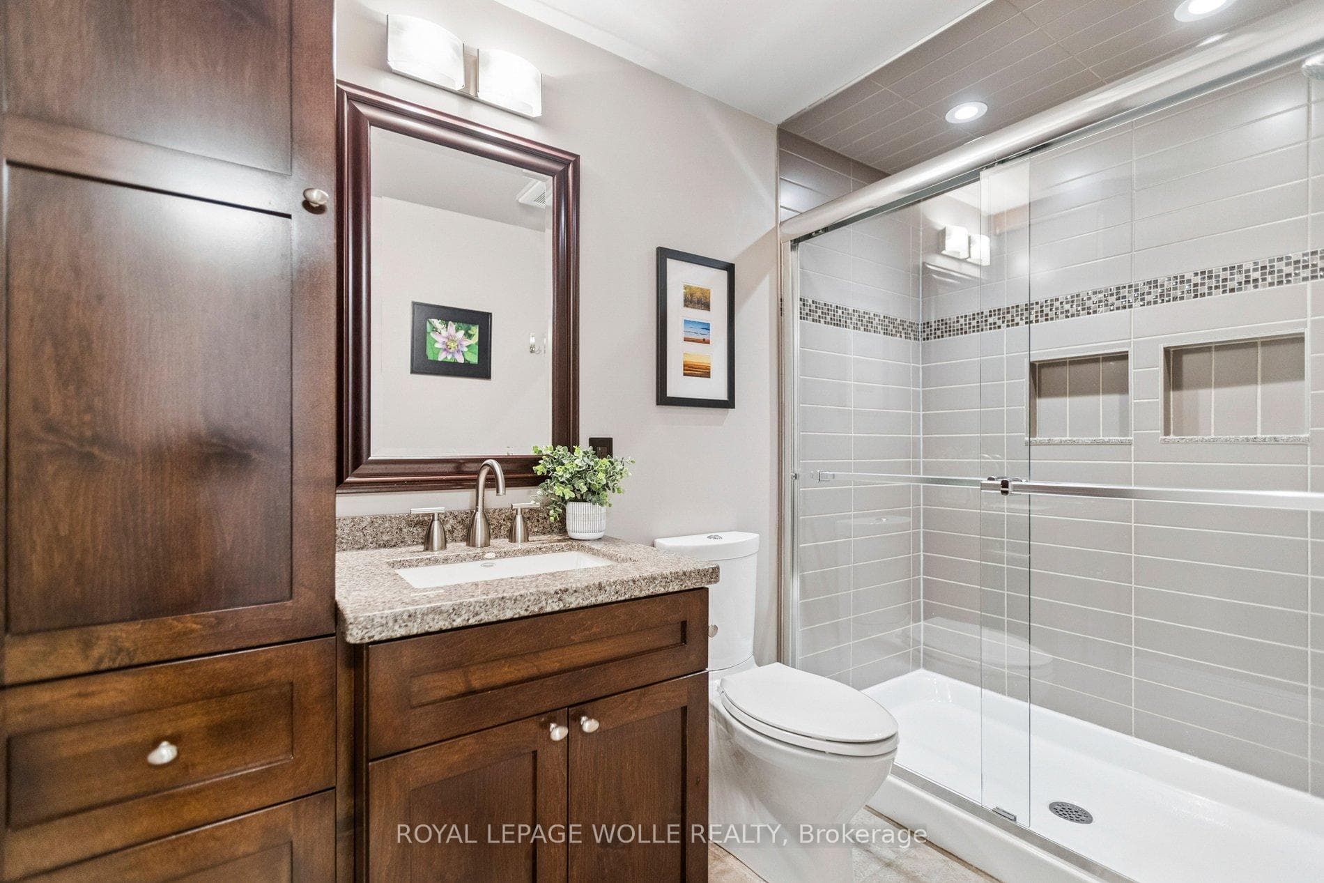Basement 3 pc Bathroom