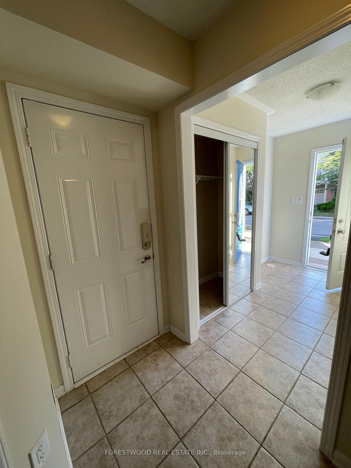 272 wetenhall landing Lane photo 4