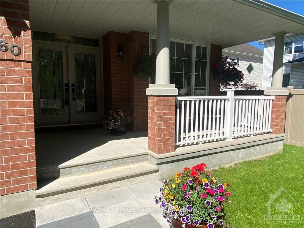 60 BIRCHFIELD Avenue photo 2