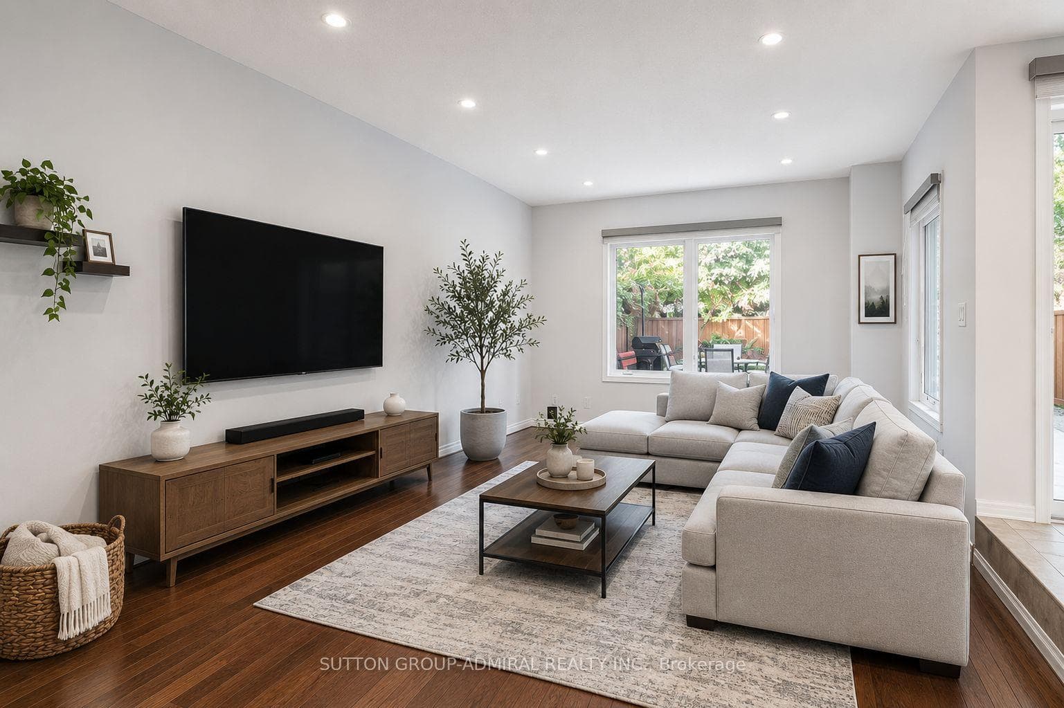 98 Rosedale Heights Drive photo 6