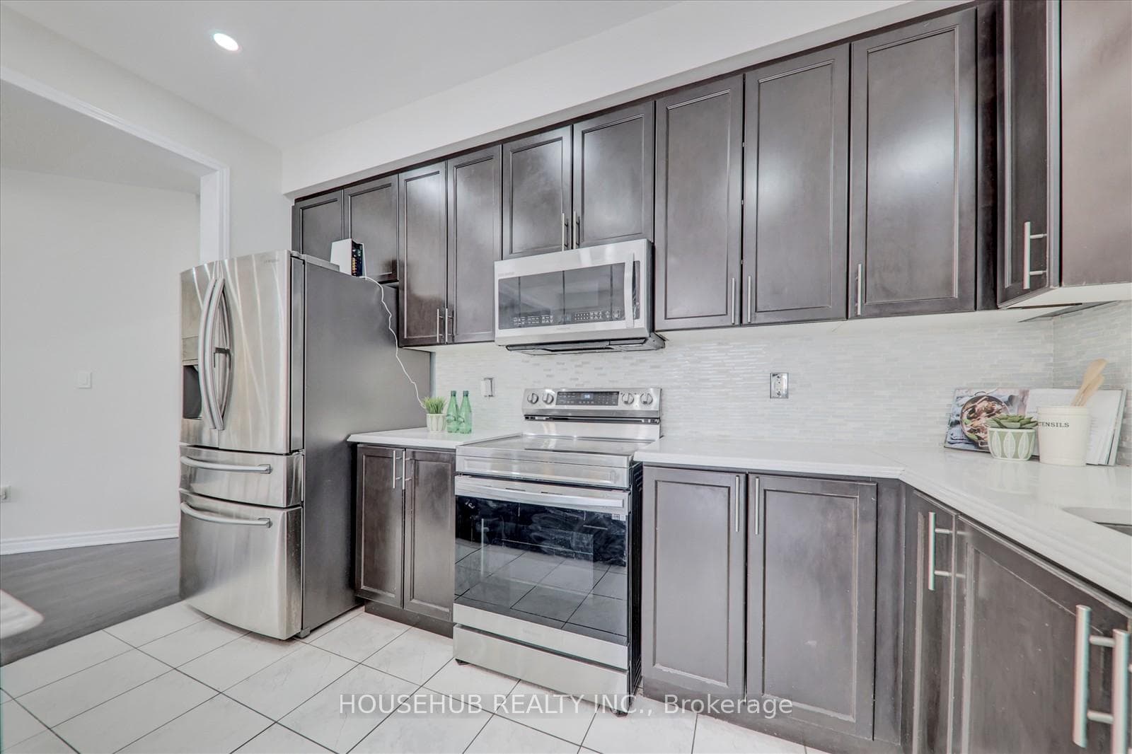 1182 Biason Circle photo 17