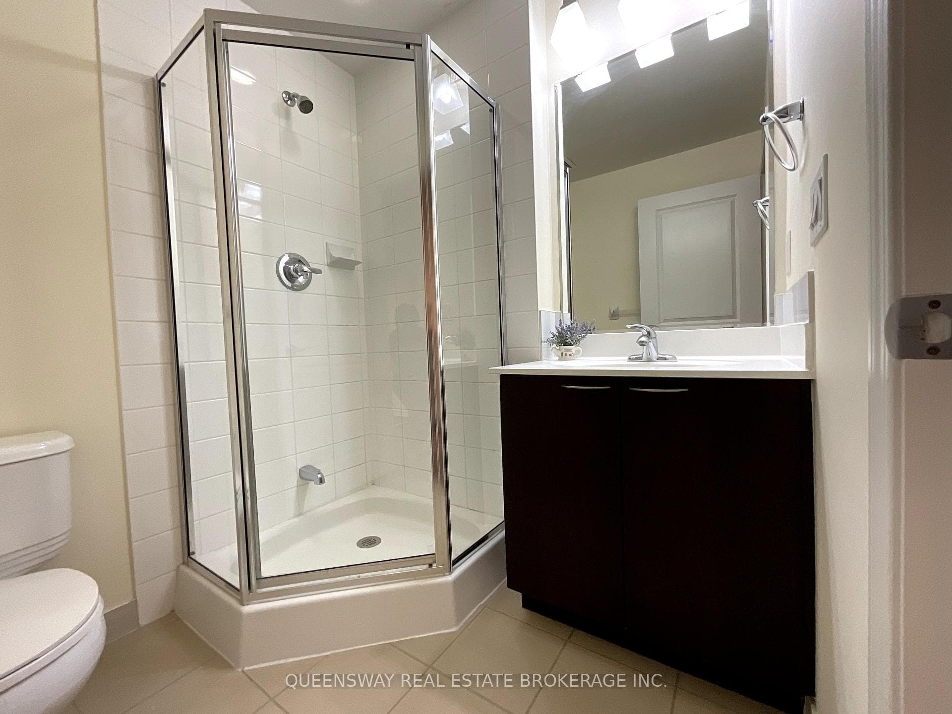Bathroom #2