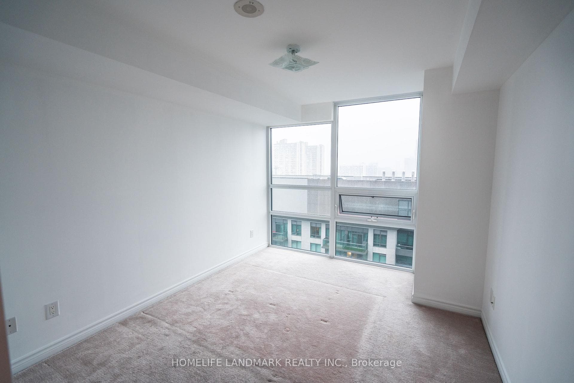 19 Grand Trunk Crescent Unit 2315 photo 10