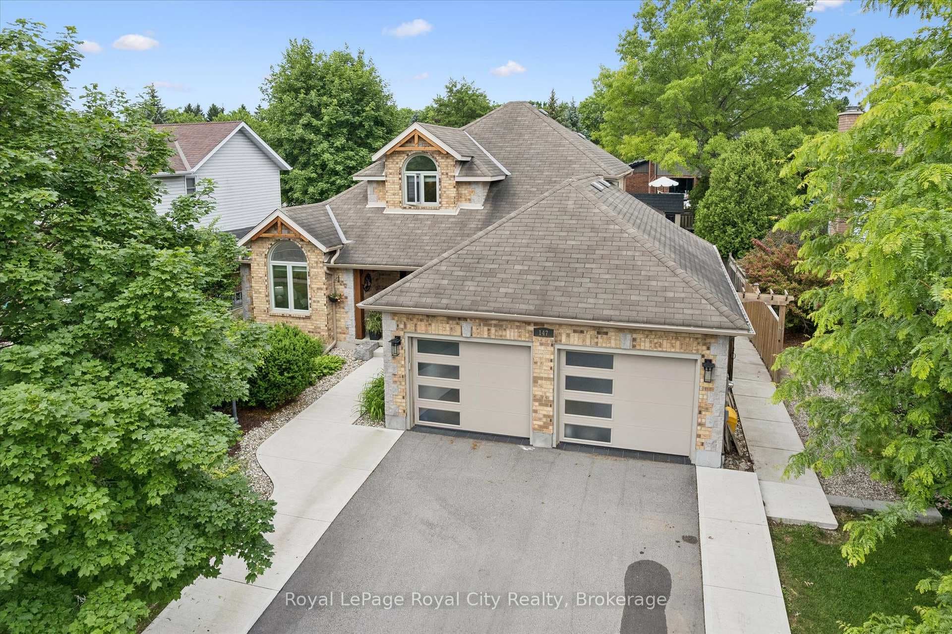 147 Downey Road photo 1