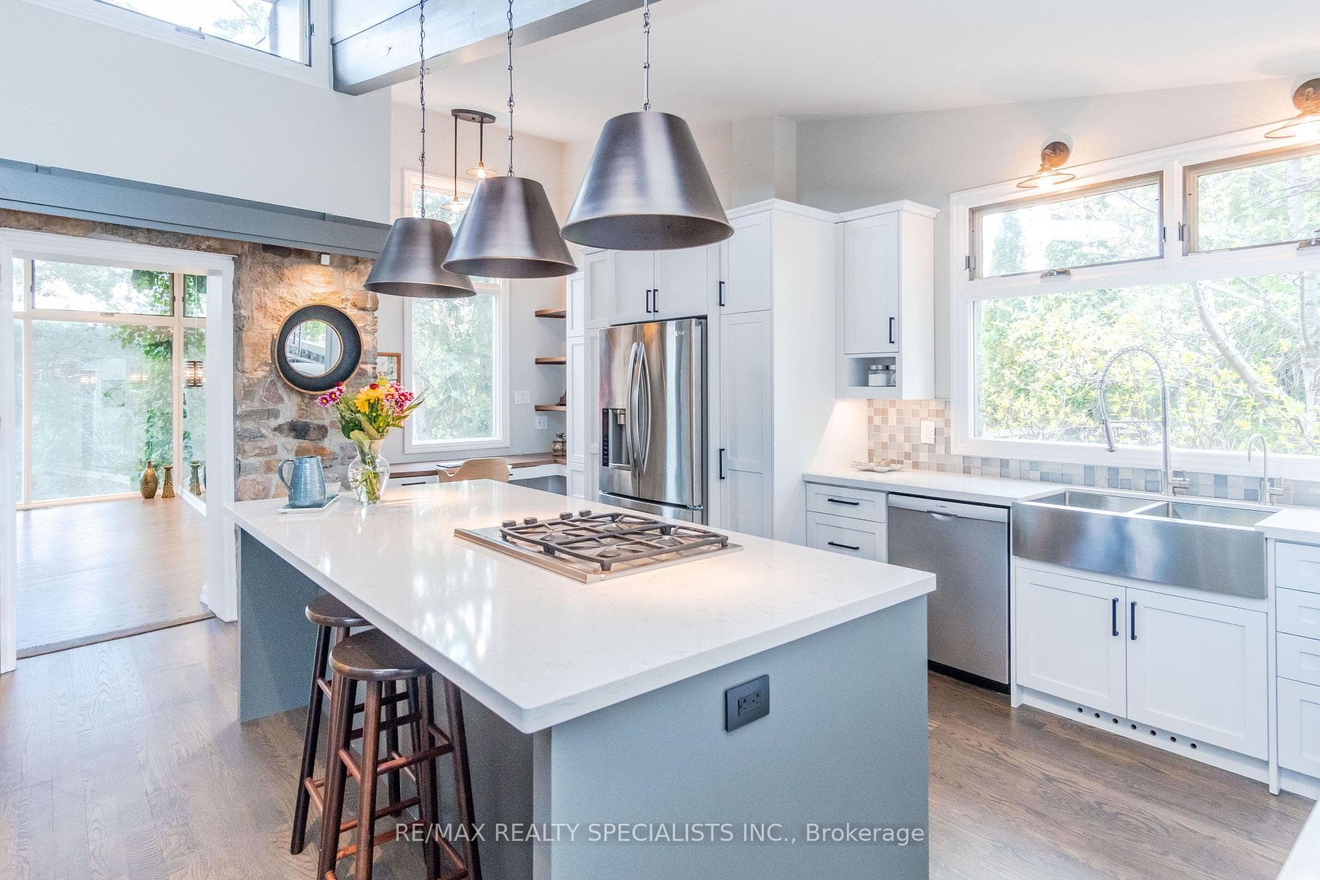 16167 Mclaughlin Road photo 9