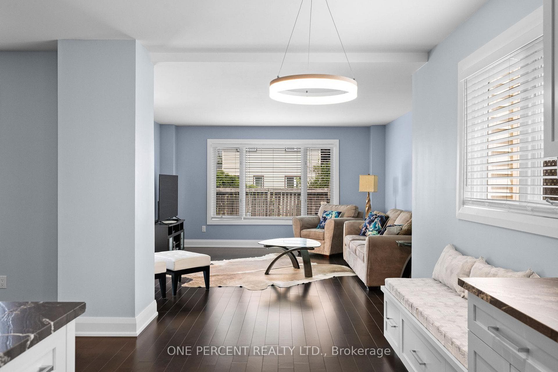 Breakfast Area / Living Room
