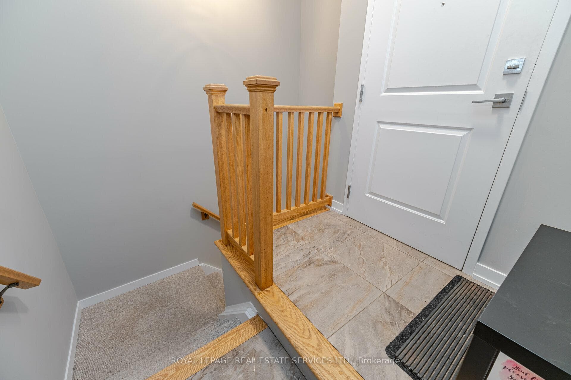 2486 Old Bronte Road Unit 328 photo 9