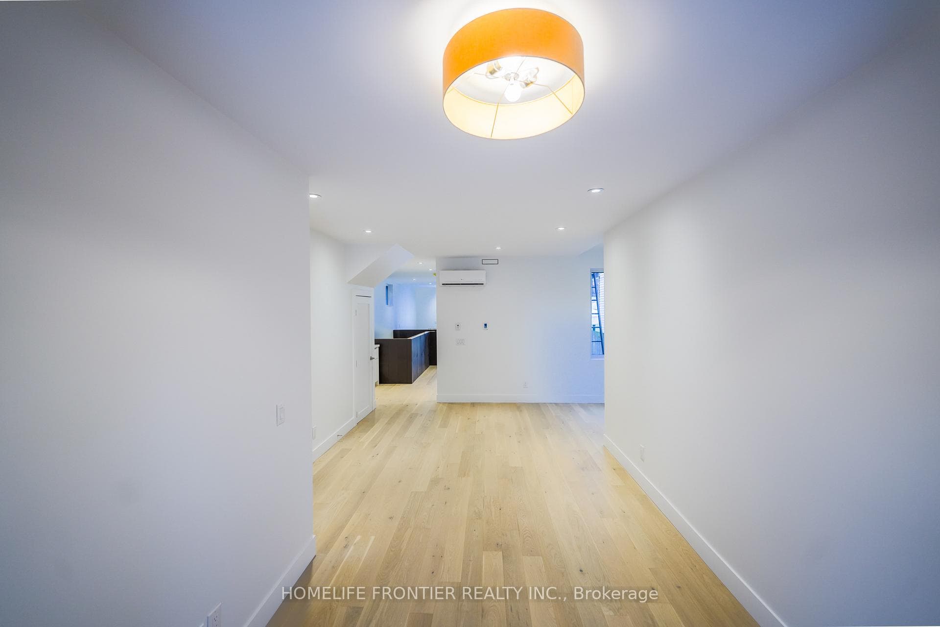61 Edwin Avenue Unit Main photo 17