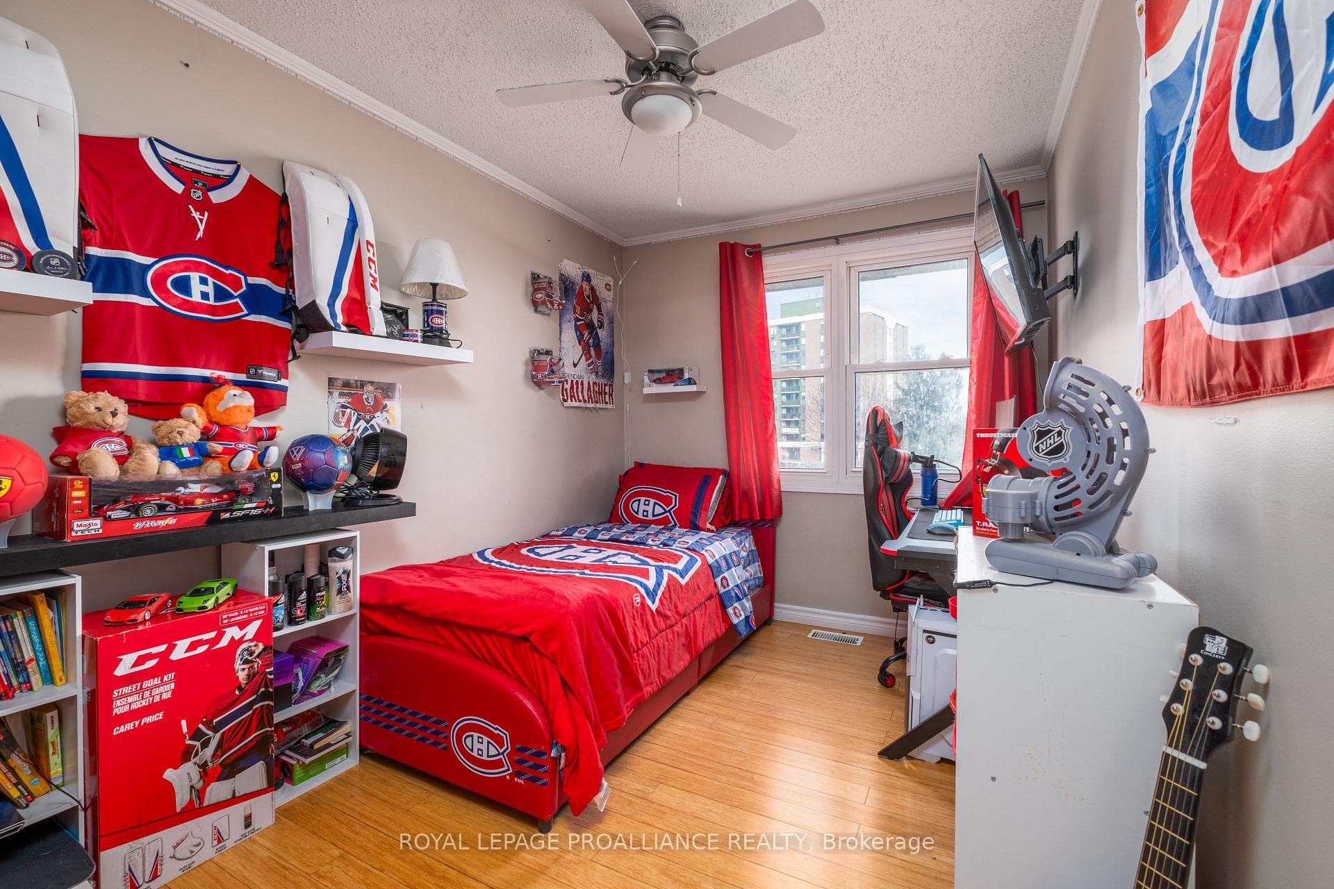 745 Ridley Drive photo 28