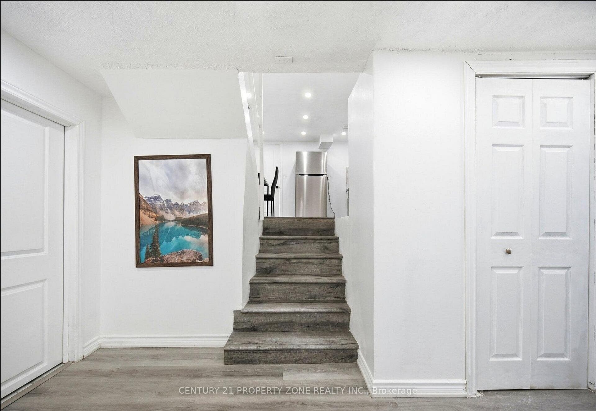 25 Abell Drive photo 9