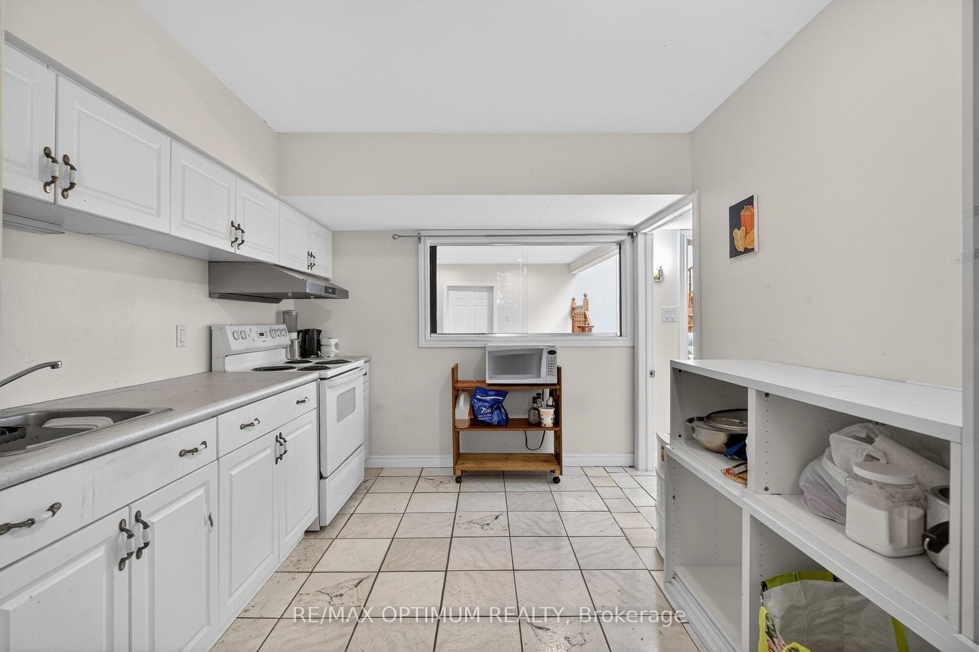 529 Campbellville Road photo 36