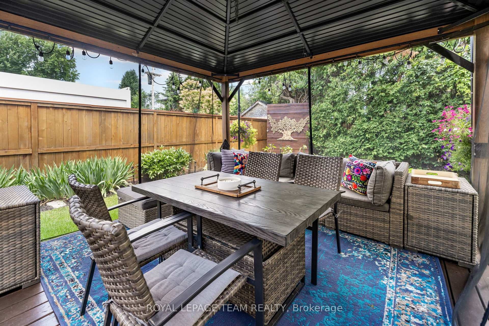 185 Camelia Avenue photo 32