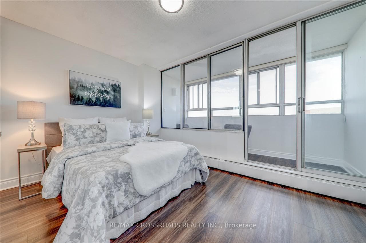 5580 Sheppard Avenue Unit 603 photo 17