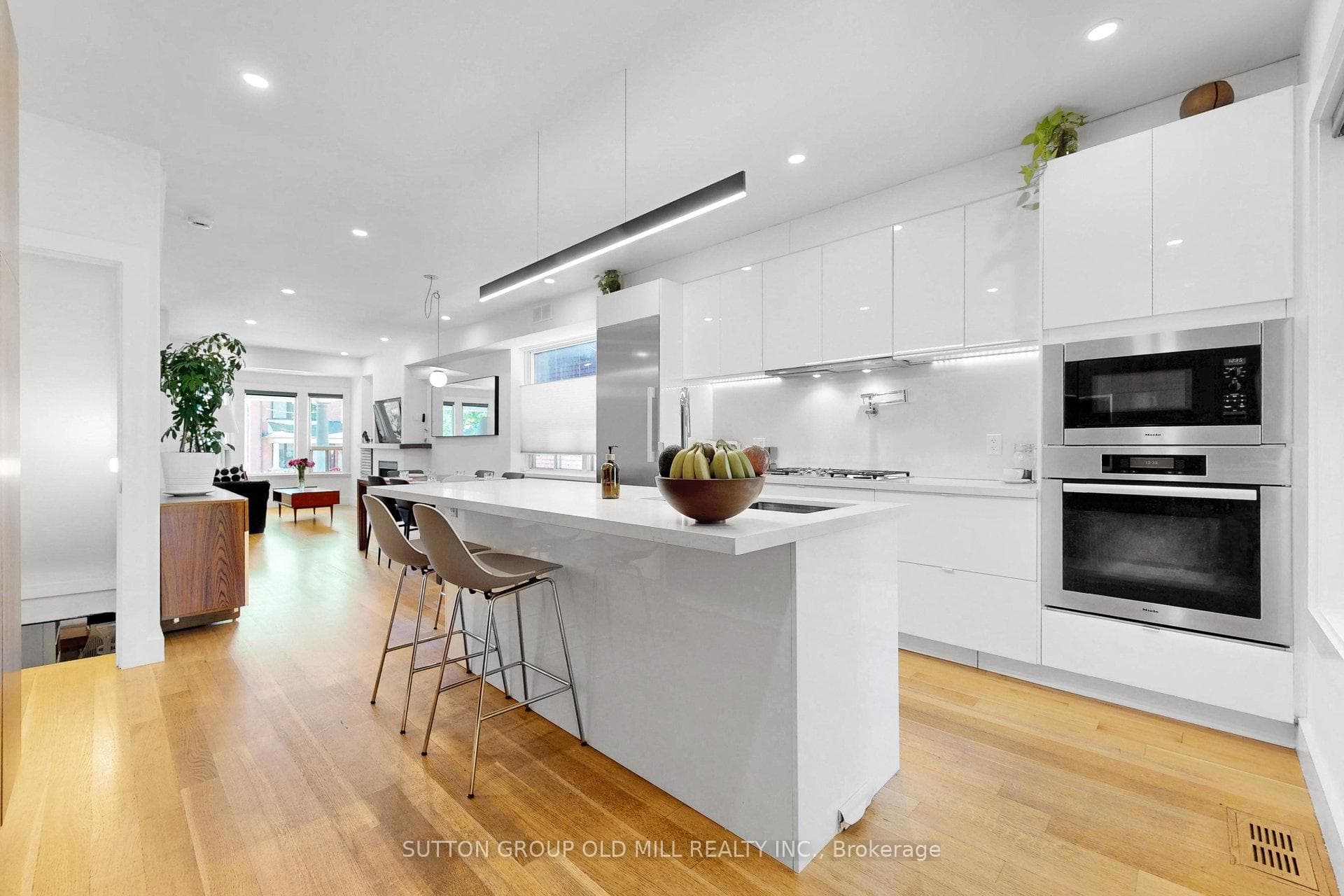 90 Fermanagh Avenue photo 19