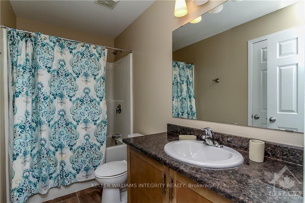 125 Westphalian Avenue photo 15