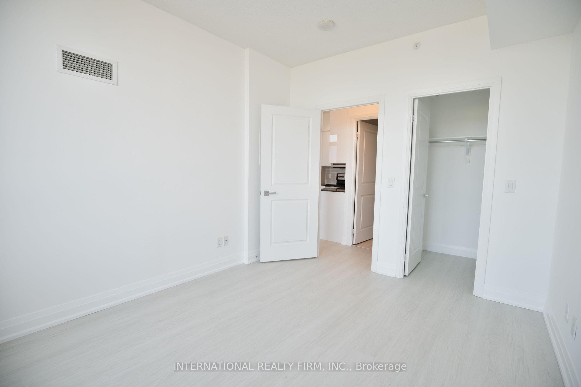 85 North Park Road Unit 601 photo 10