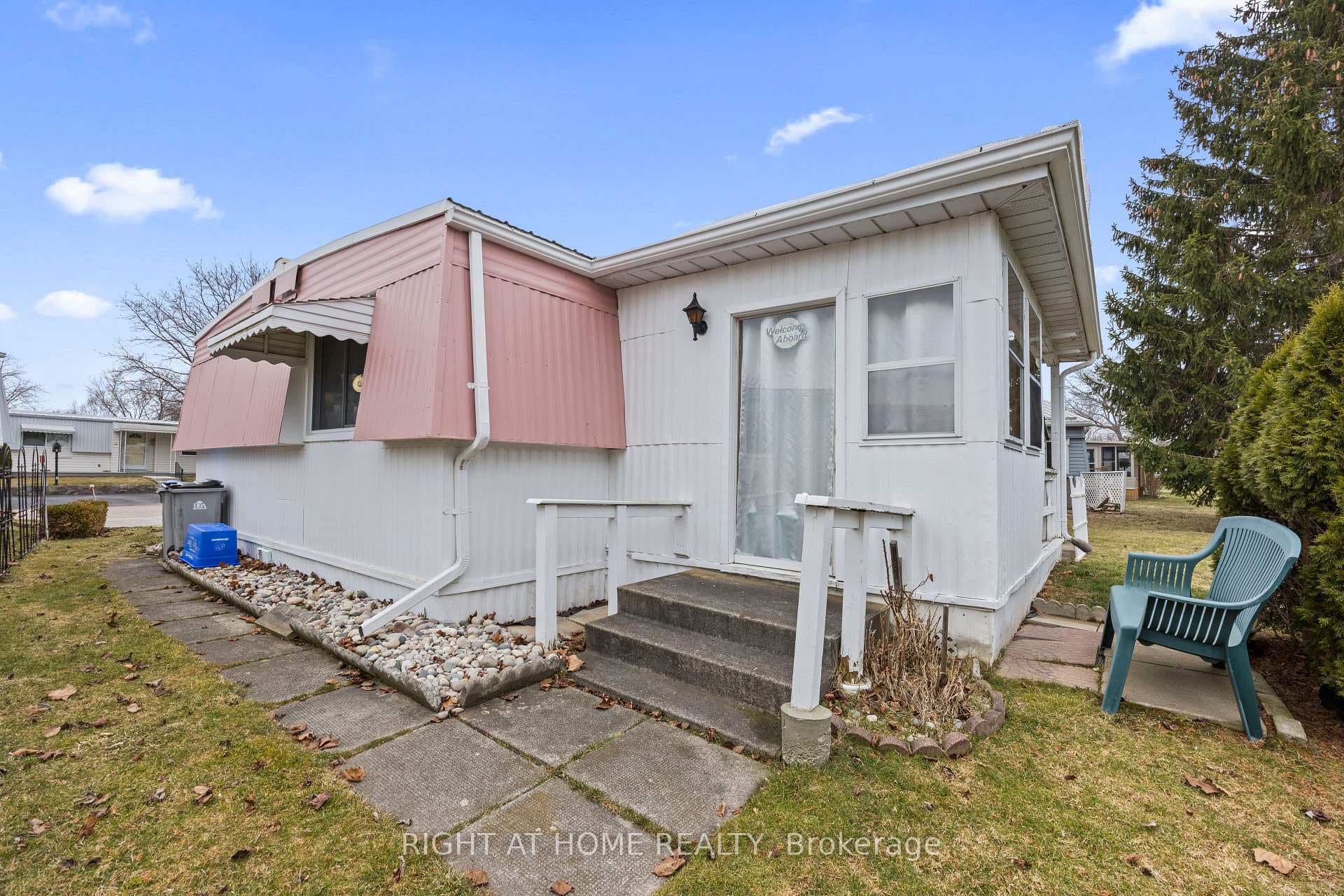 264 Highland Springs N/A photo 35
