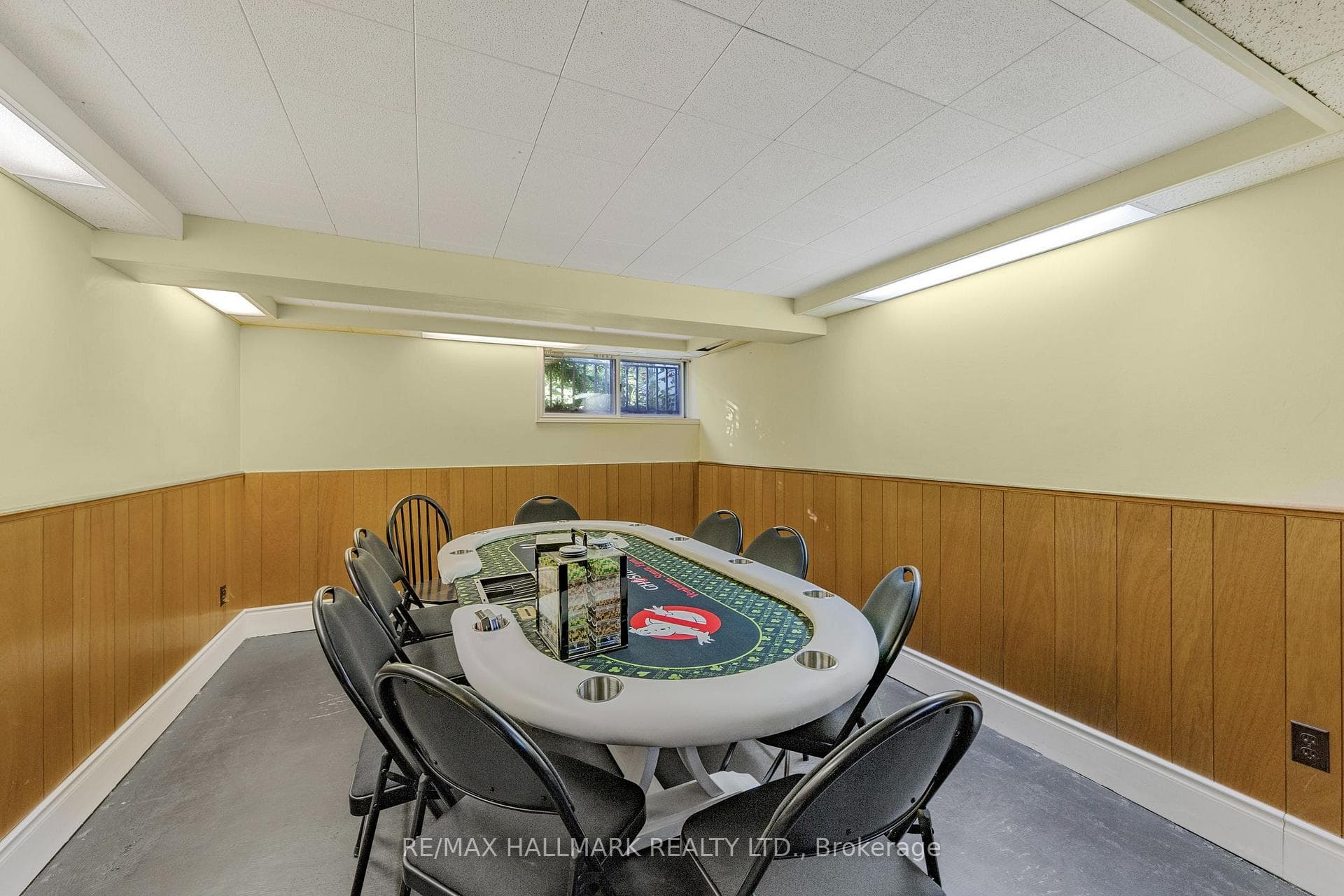 80 Berkinshaw Crescent photo 26