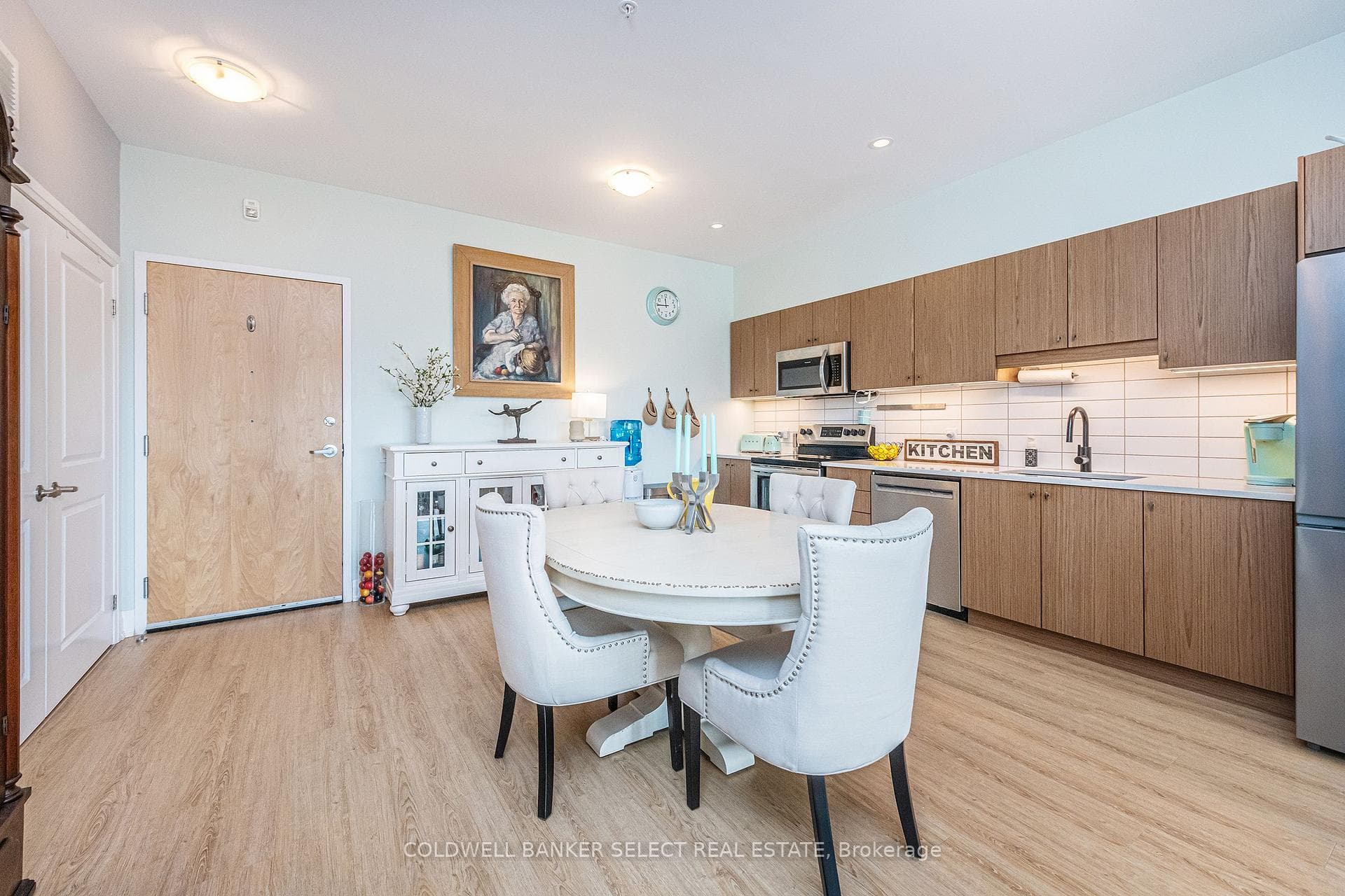 64 Queen Street Unit 505 photo 6