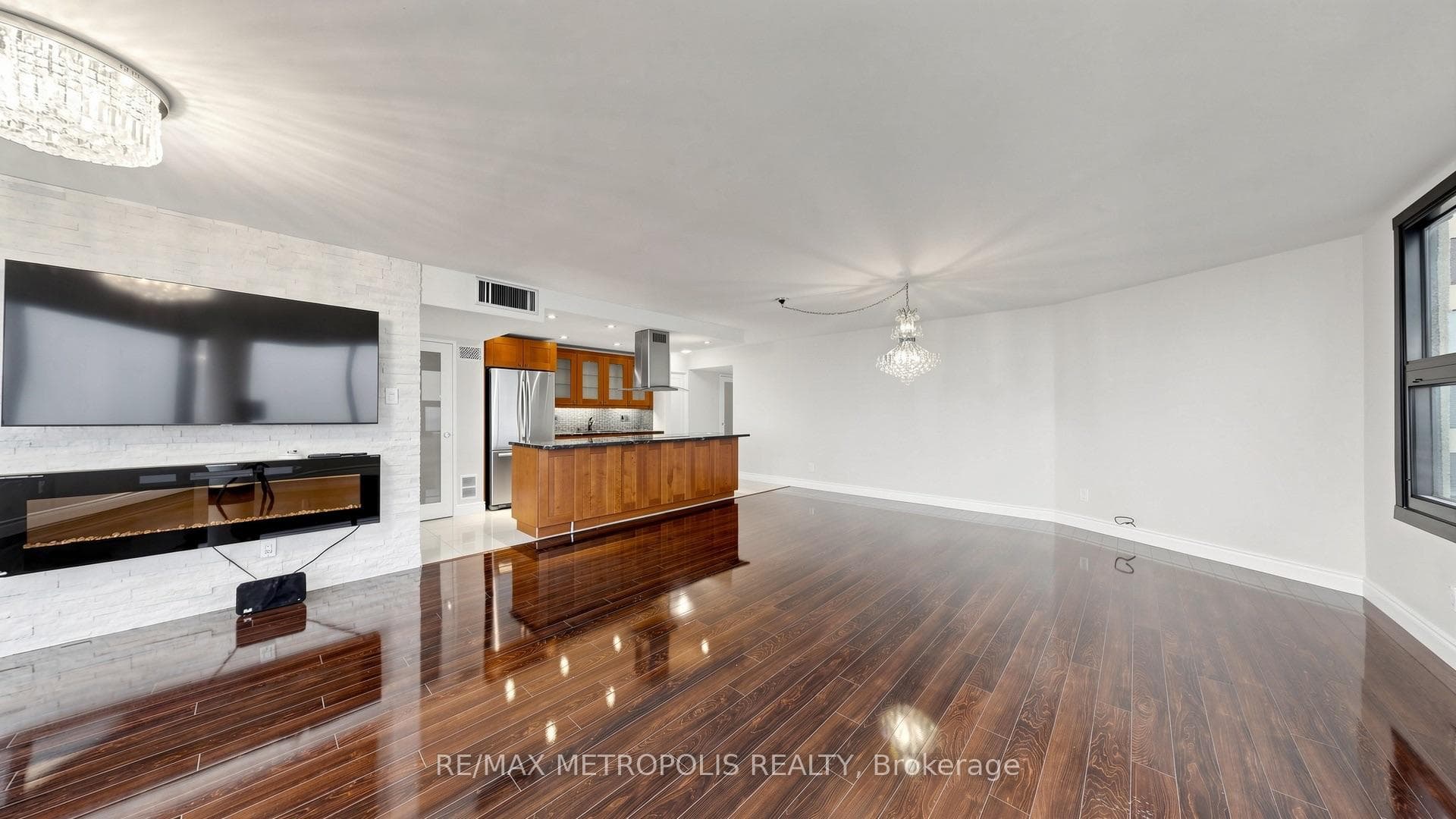 1300 BLOOR Street Unit 1803 photo 19