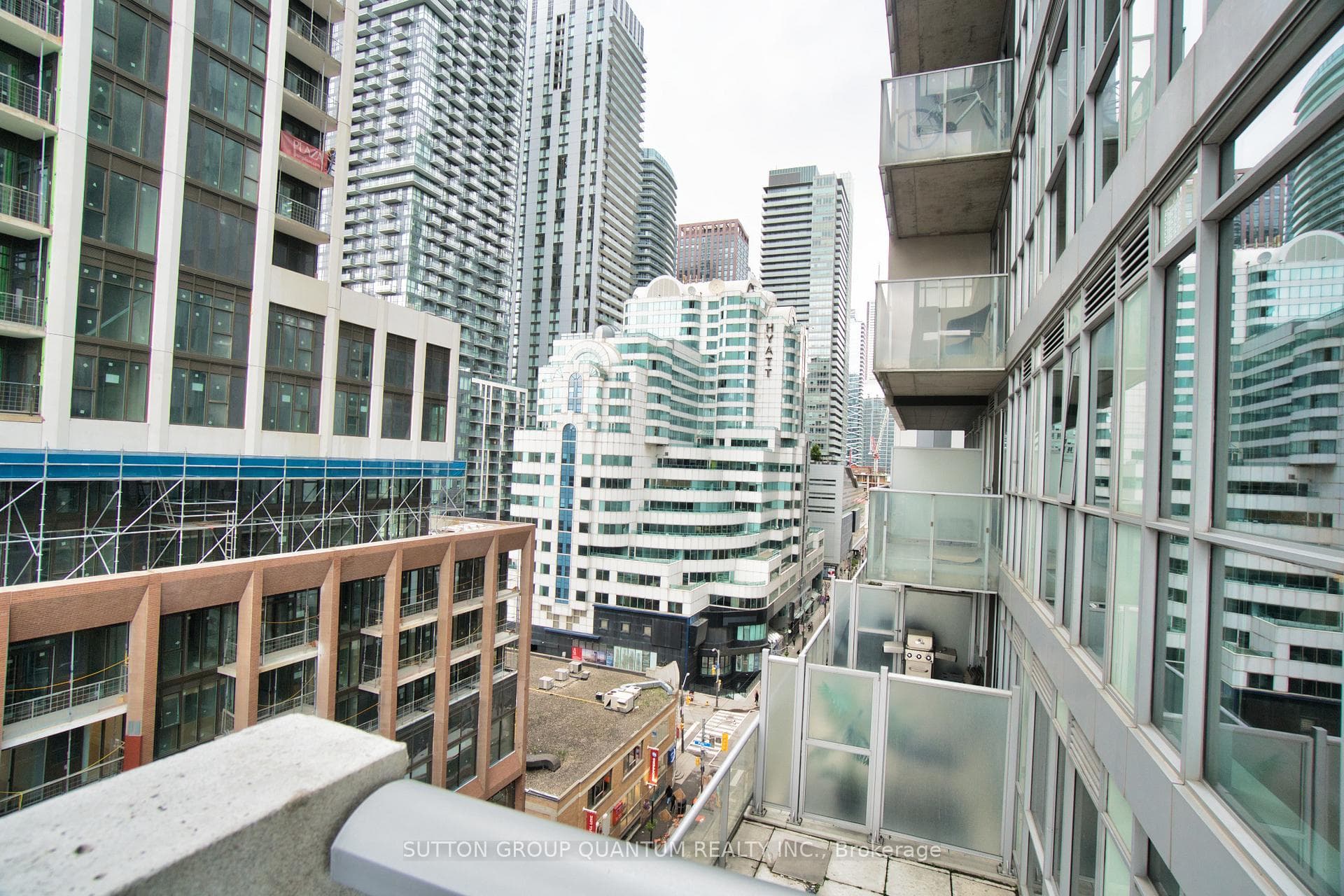 375 King Street Unit 1009 photo 23