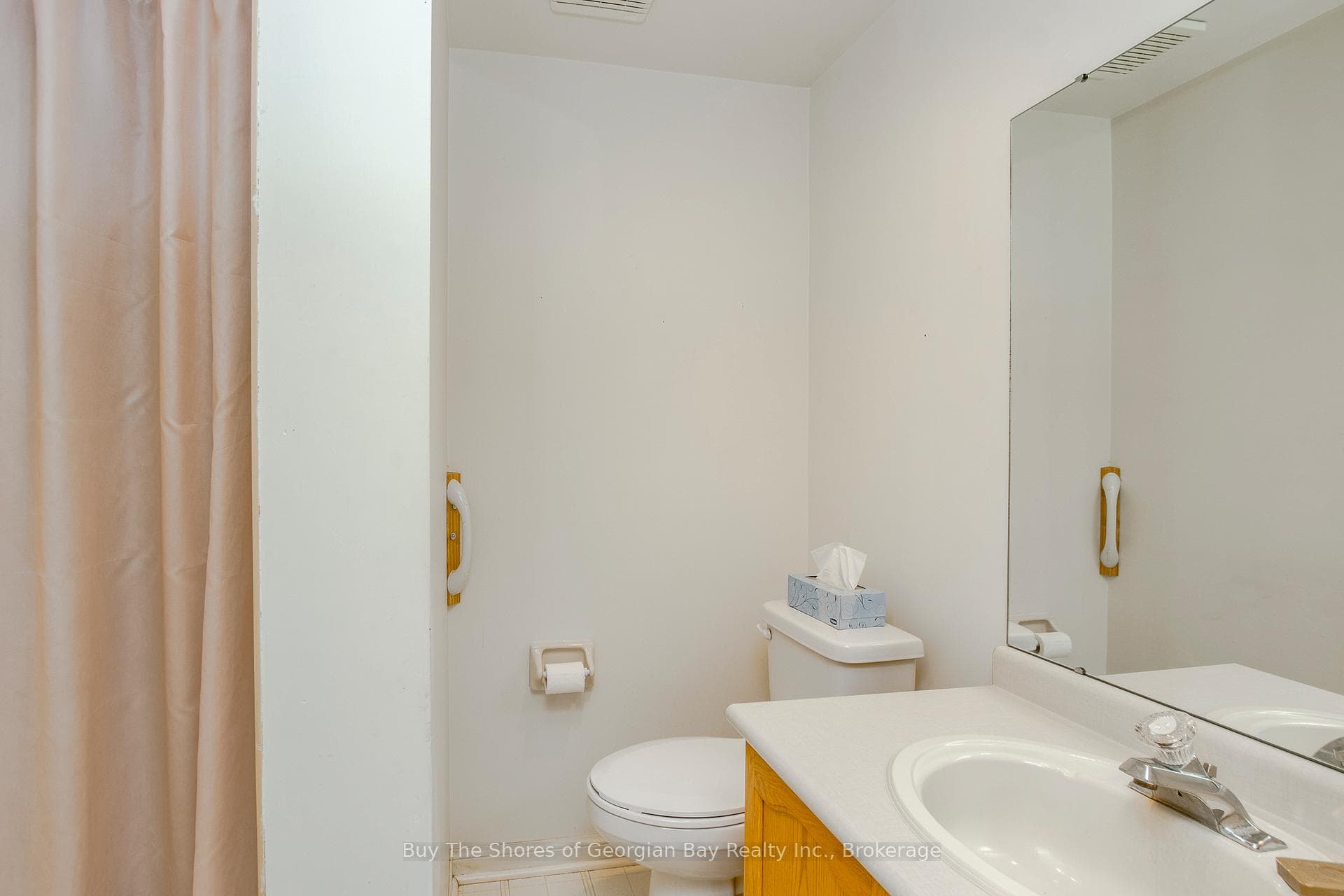 208 Margaret Street photo 23
