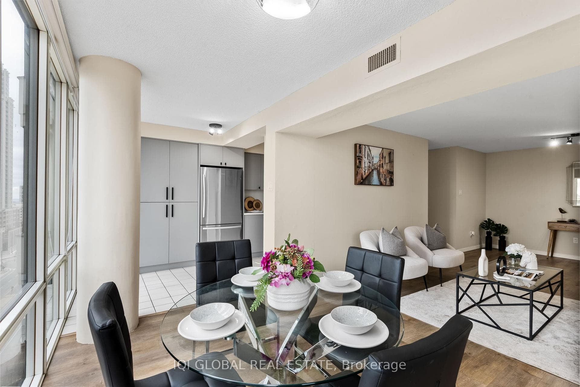 330 Rathburn Road Unit 1205 photo 15