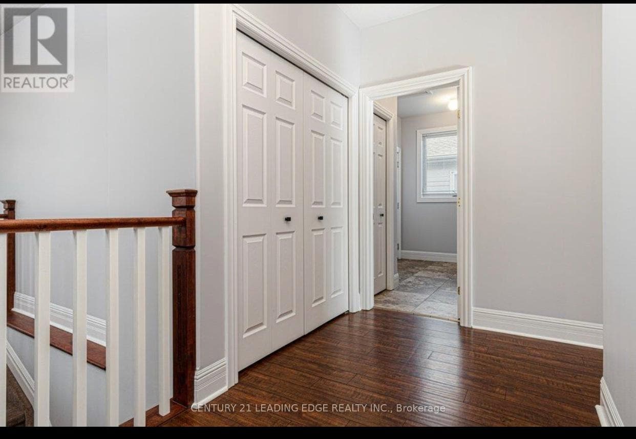 1513 Albany Drive photo 15