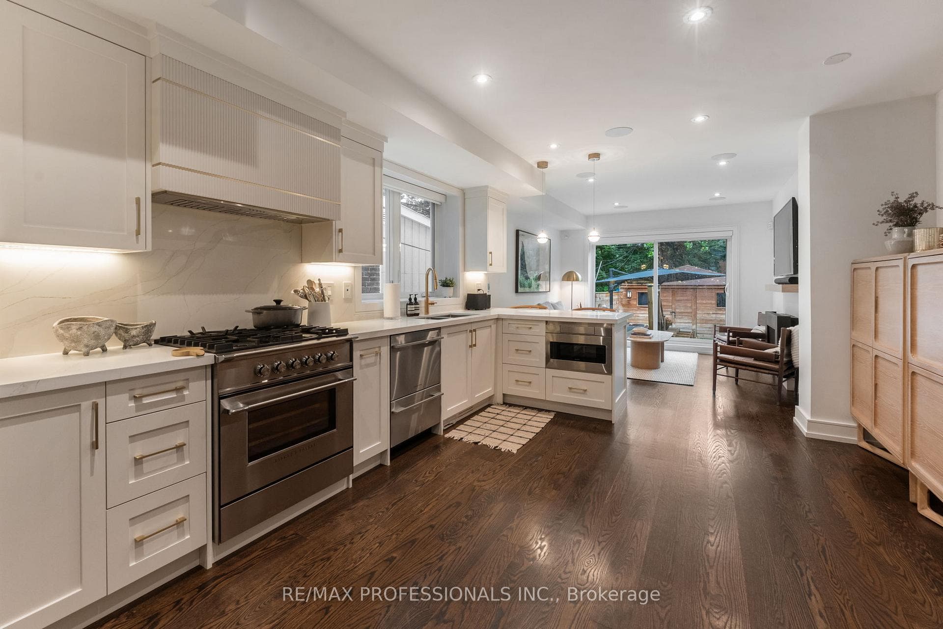 12 Mayfield Avenue photo 7