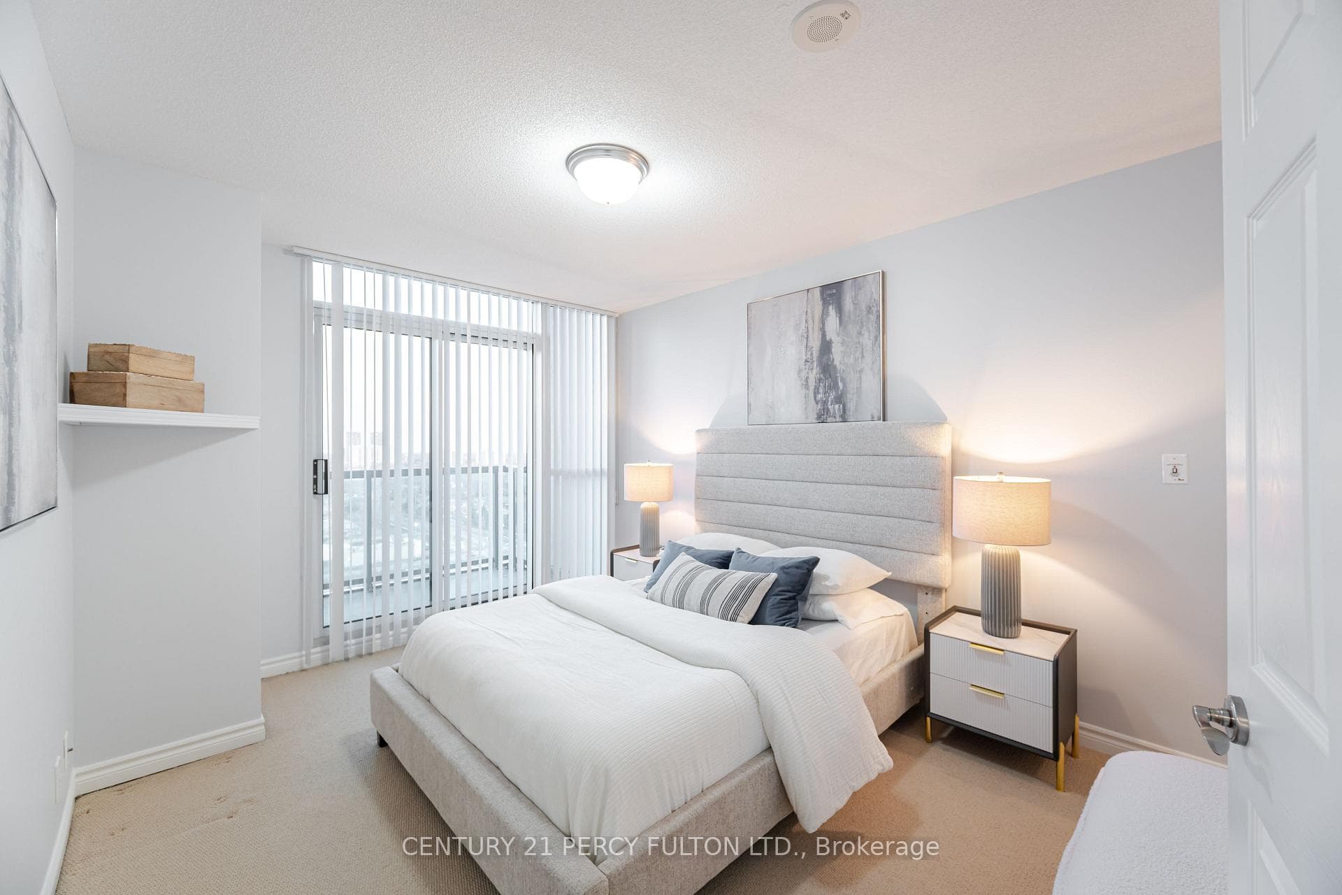 68 Grangeway Avenue Unit 2207 photo 15