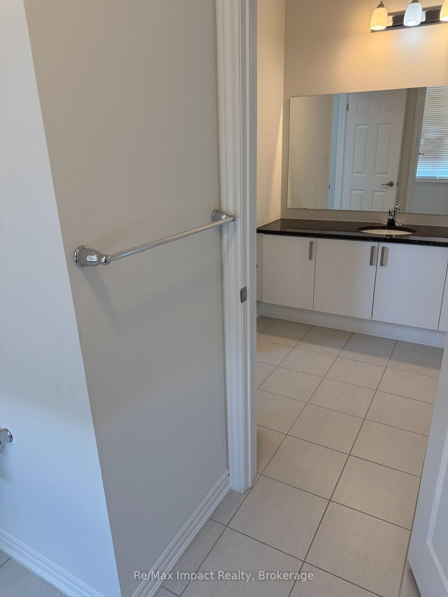 166 Auckland Drive photo 47