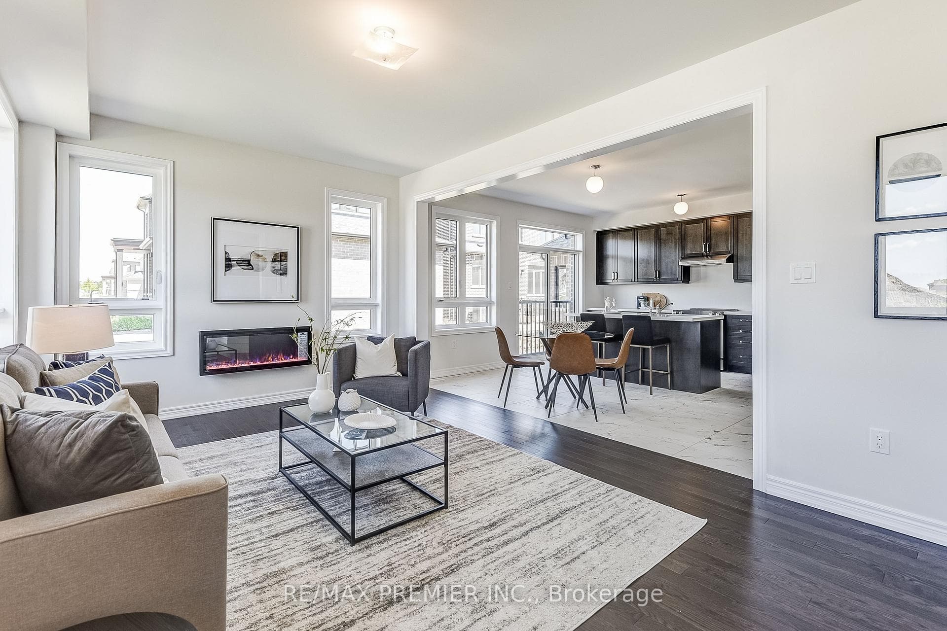 223 Yakefarm Boulevard photo 12