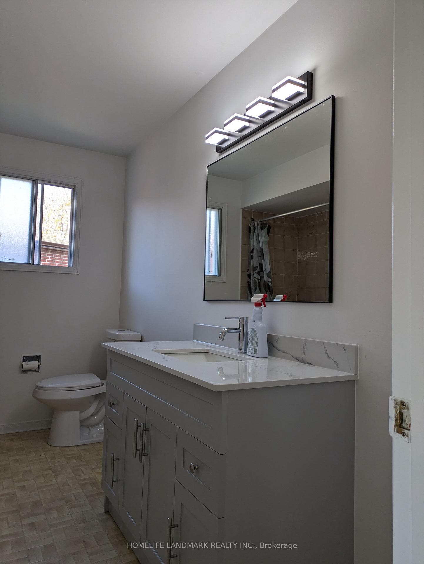 120 Bendamere Crescent photo 2