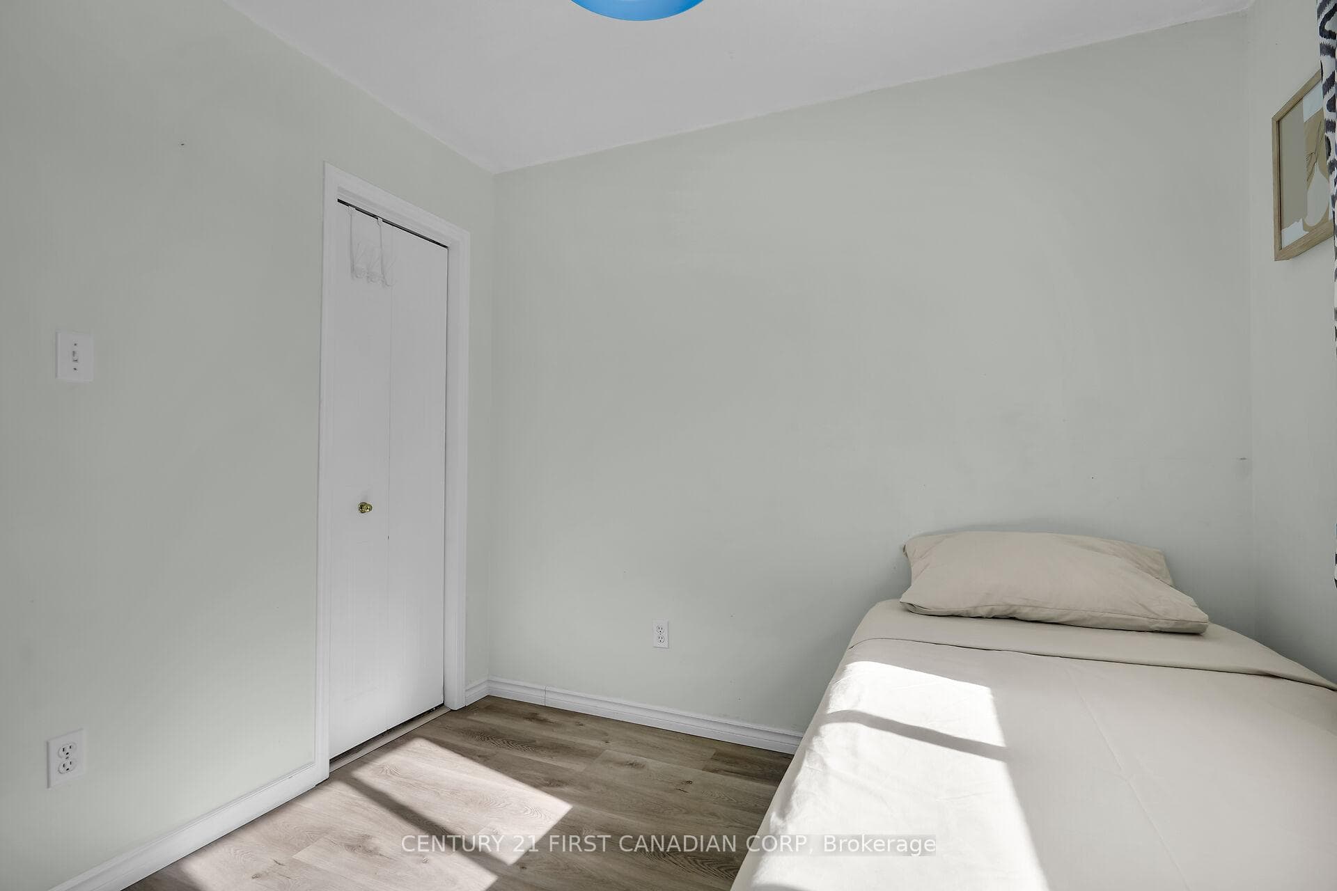 535 Ridgeview Drive photo 21
