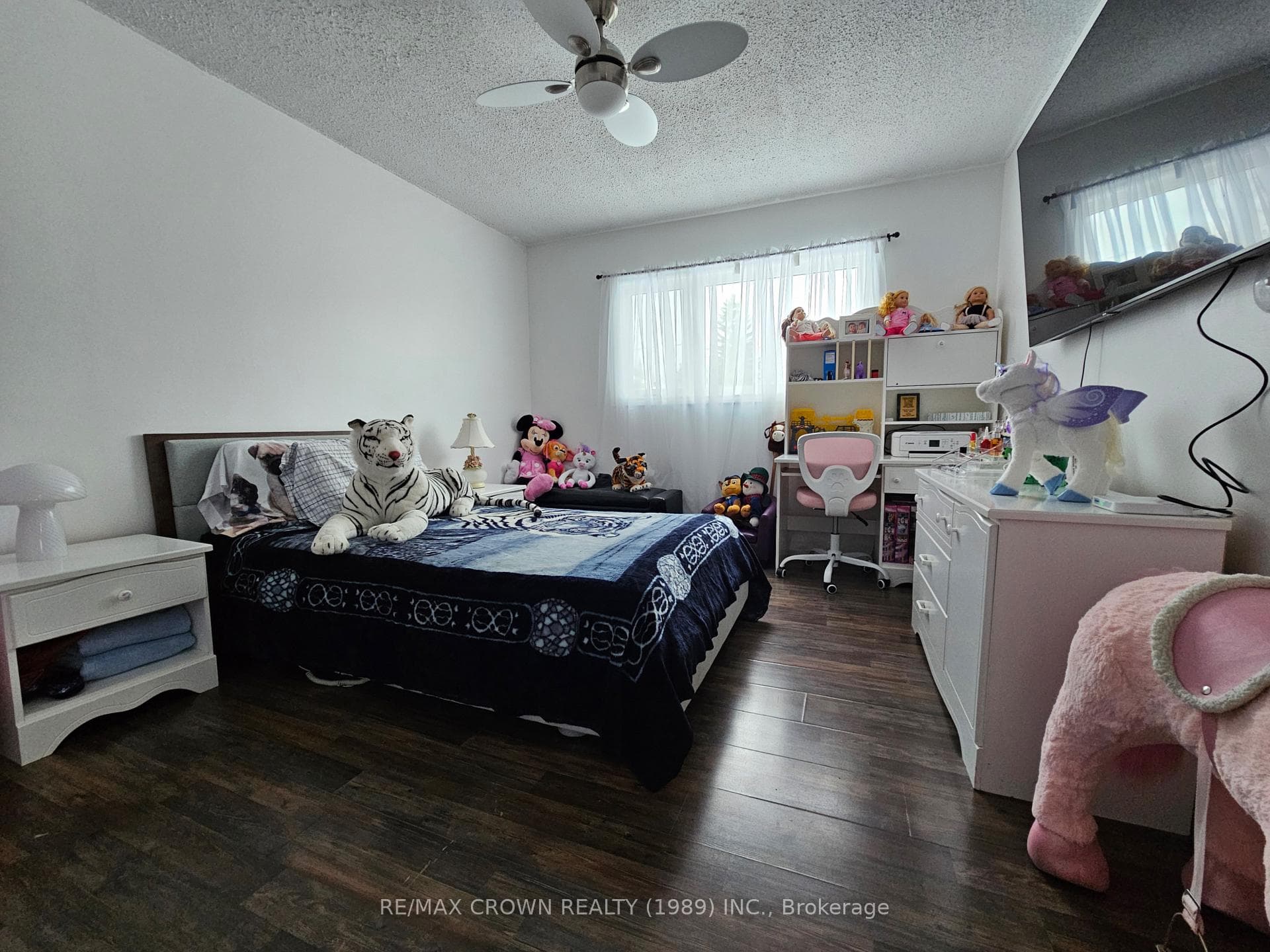 205 Lakeside Drive photo 10