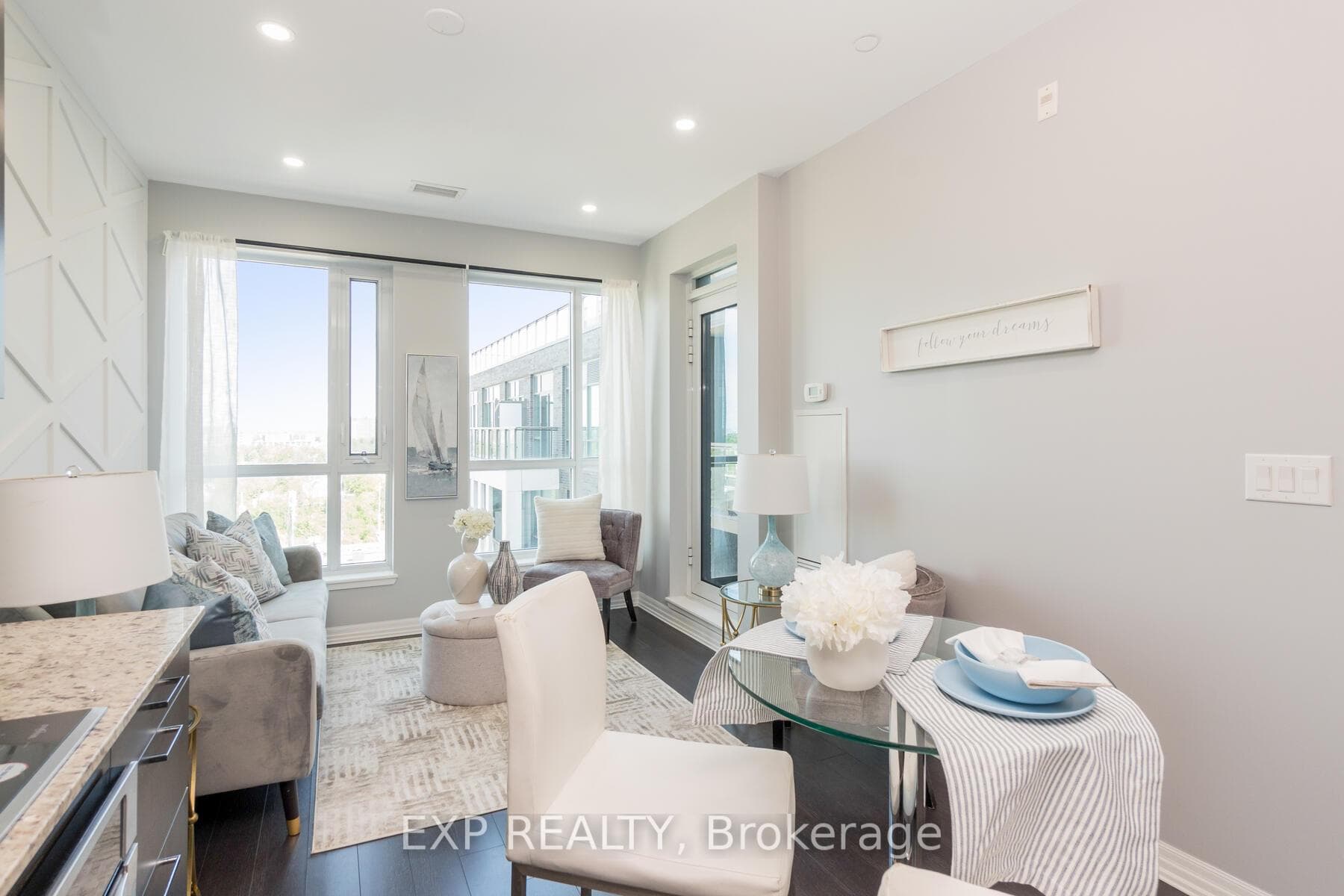 80 Esther Lorrie Drive Unit 1217 photo 11