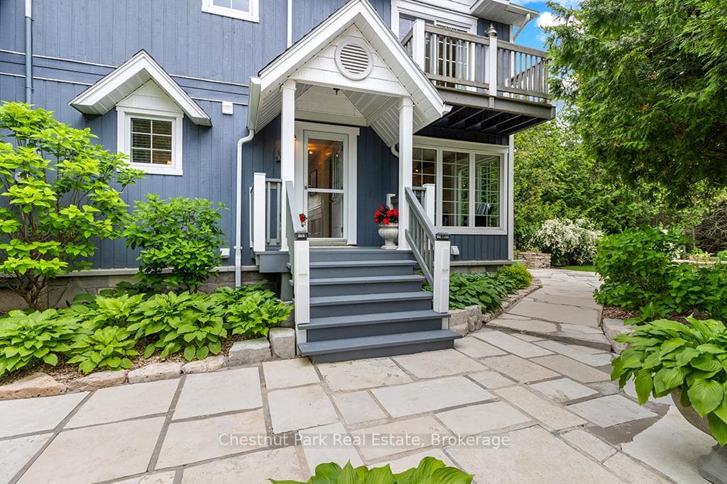 127 Pine Tree Harbour Road photo 4