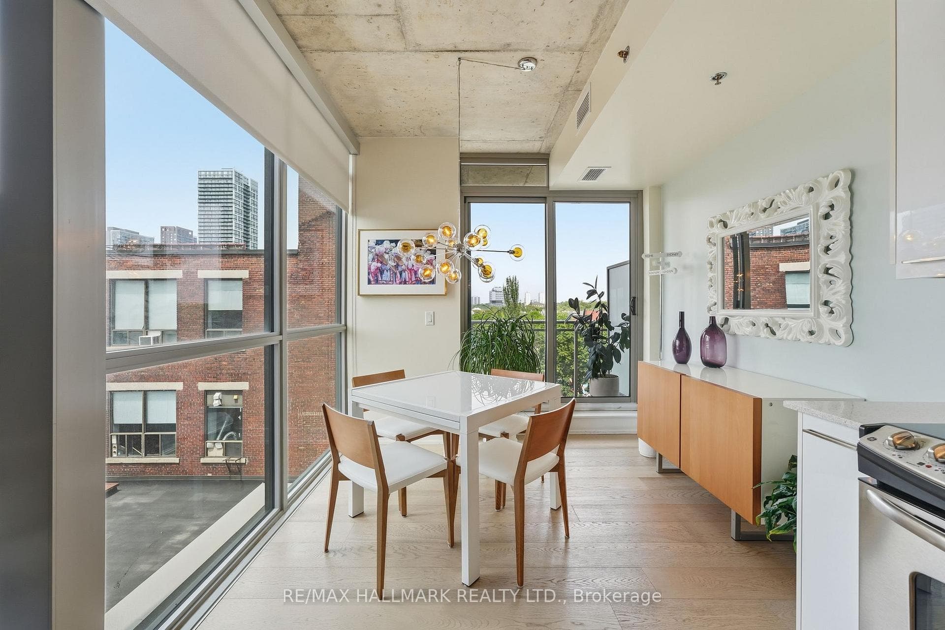 630 Queen Street Unit 602 photo 11