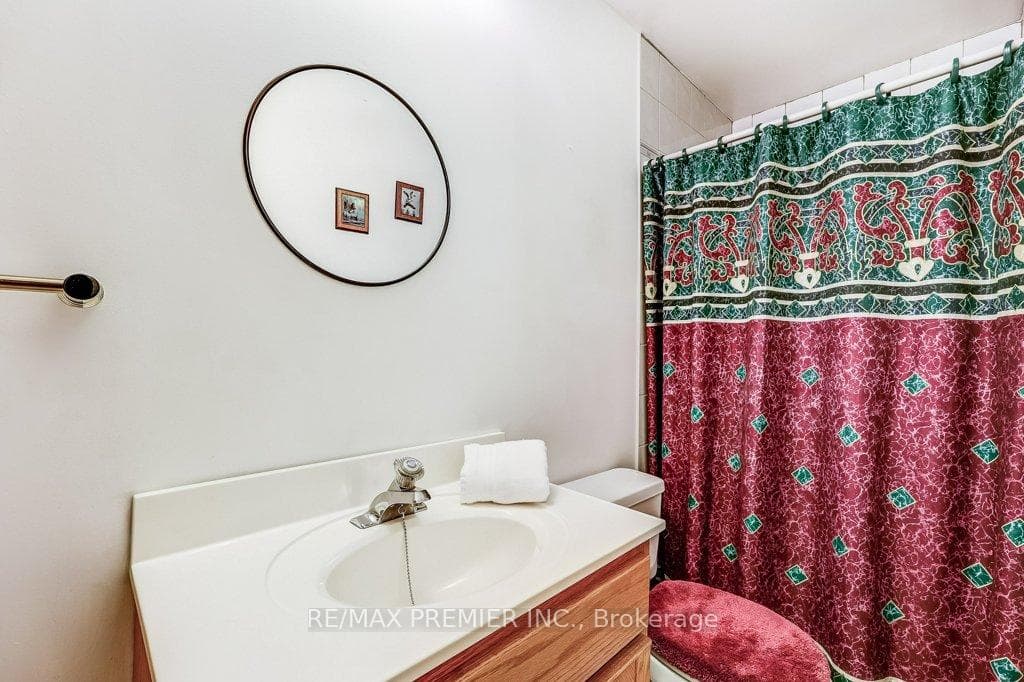 2360 Whaley Drive photo 32