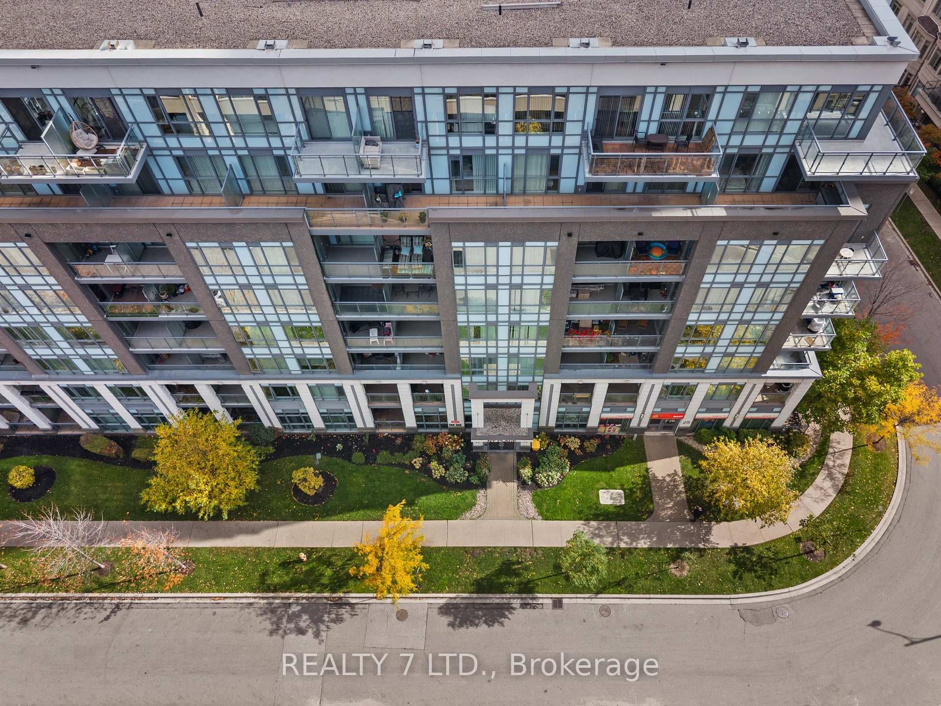 17 Kenaston Gardens Unit 807 photo 39