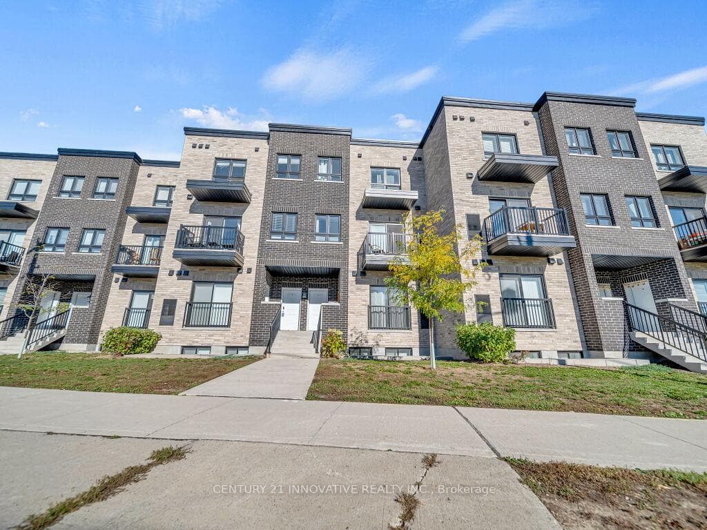 600 Victoria Street Unit 17 photo 2