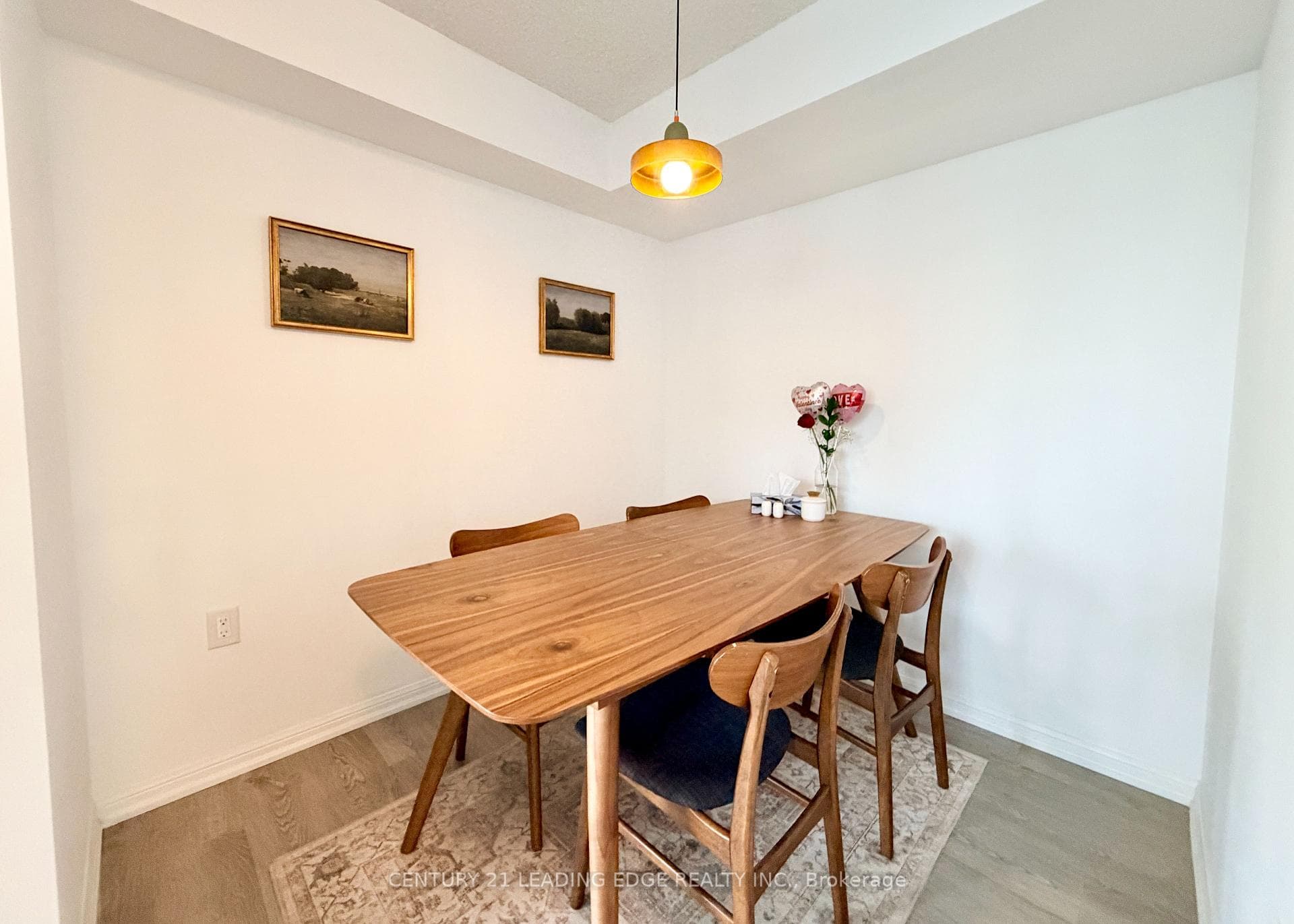 Dining/Den
