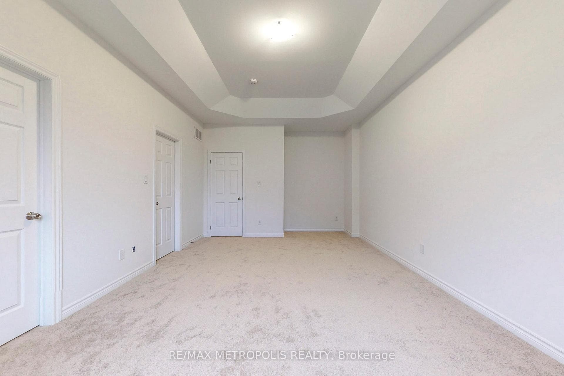 9 Caton Lane photo 25