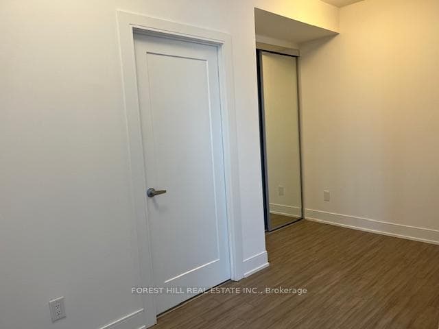 310 Tweedsmuir Avenue Unit 320 photo 11