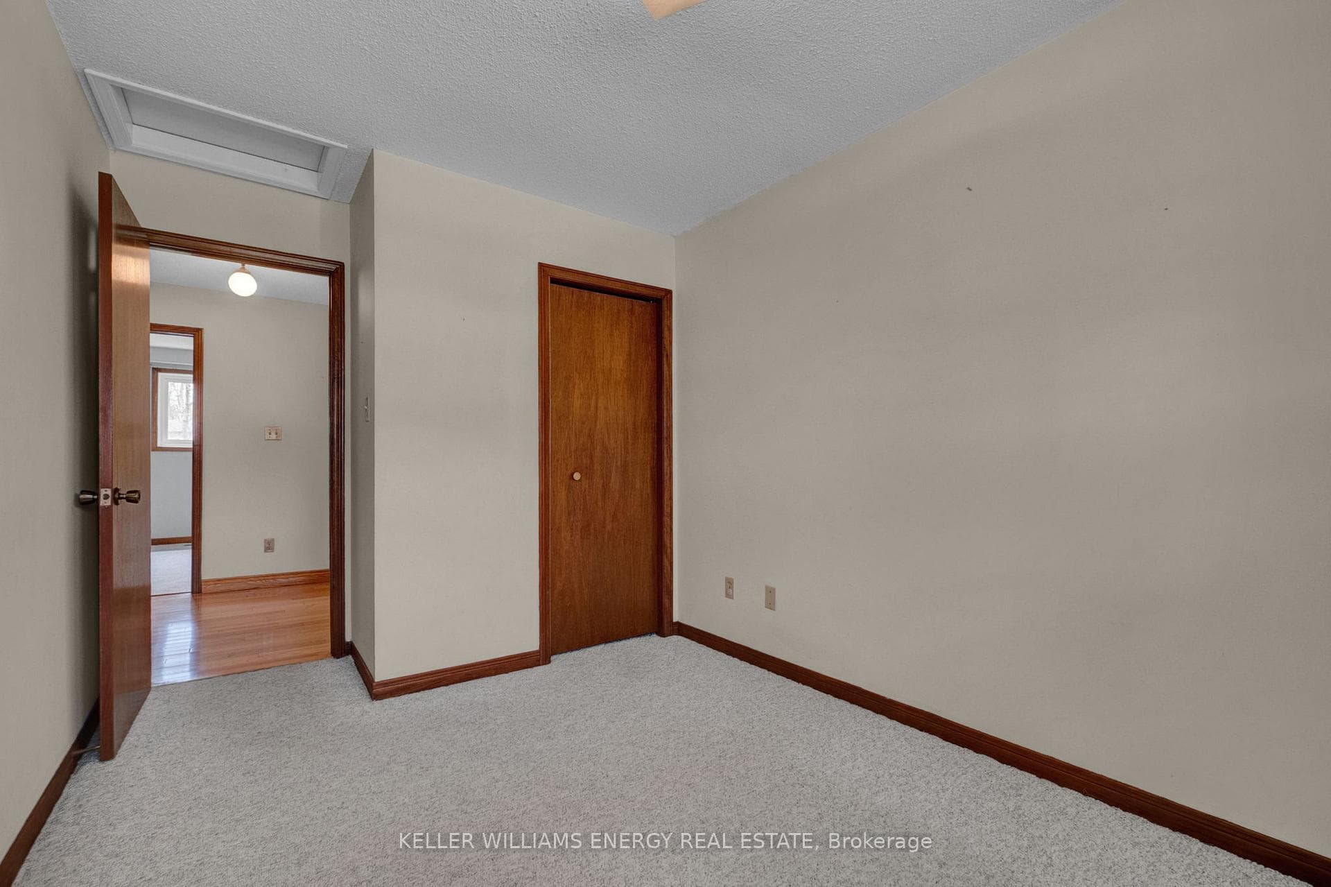 183 Gadsby Drive photo 24