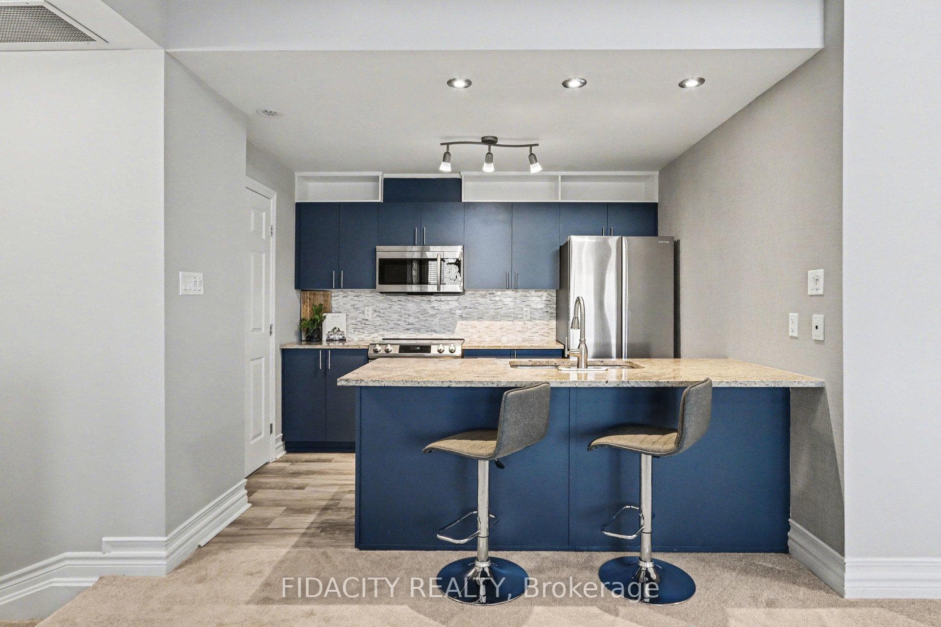 139 Harthill Way Unit K photo 10