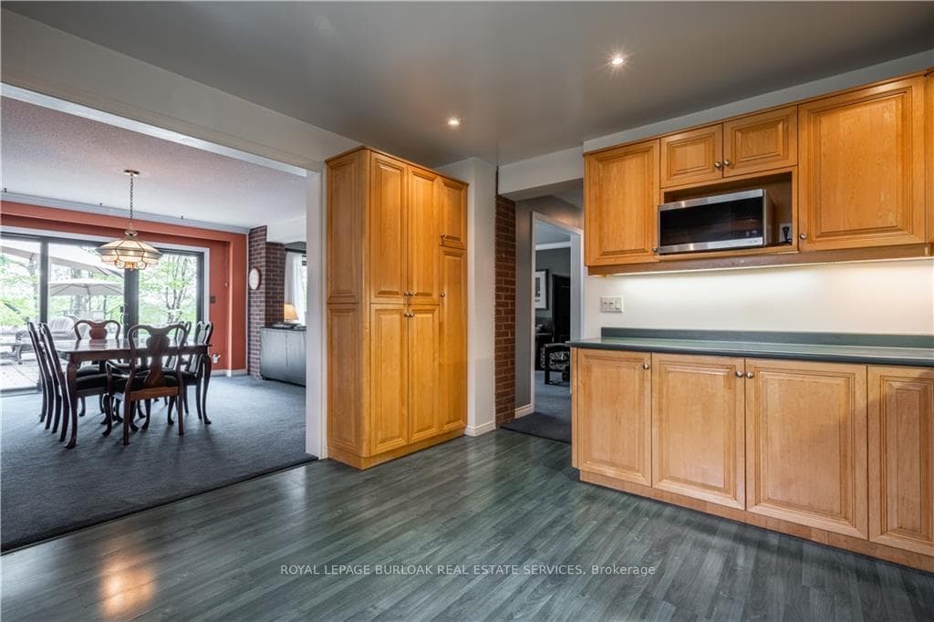 25 Kenninghall Boulevard photo 13