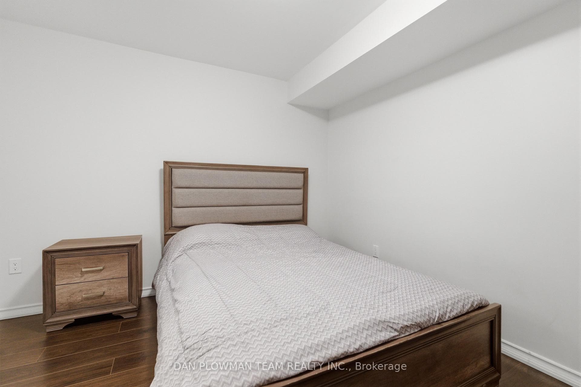 28 Sheldon Drive photo 45